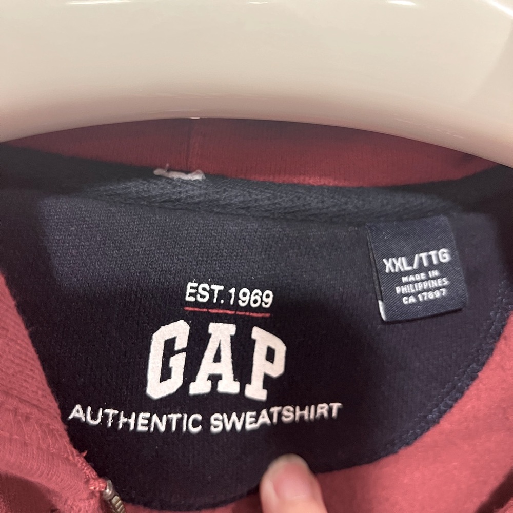 Gap Kids, boys zippered hoodie - Picture 4 of 9